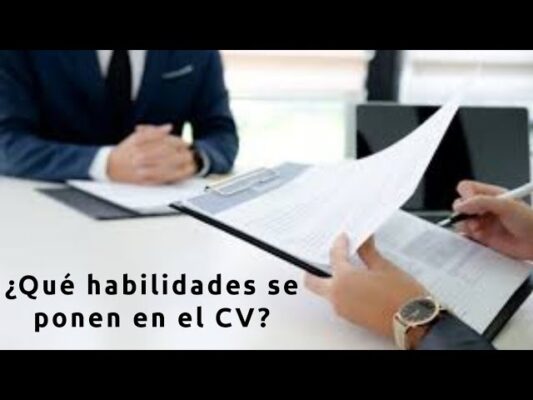 Cómo elegir las aptitudes adecuadas para destacar en tu currículum